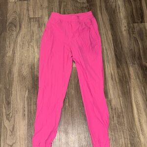 Hot pink lululemon joggers size 4